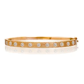 18K YELLOW GOLD DUNES DIAMOND BANGLE